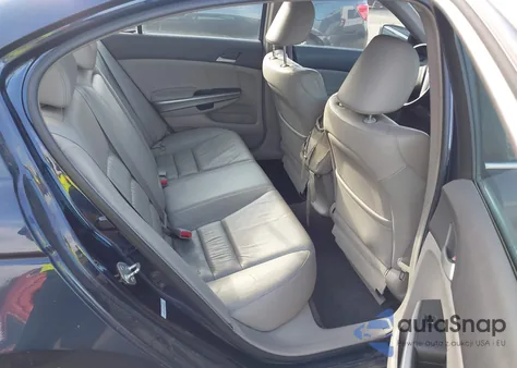 2009 Honda Accord 2.4 Ex-L from USA, damaged, VIN 1HGCP26819A055390